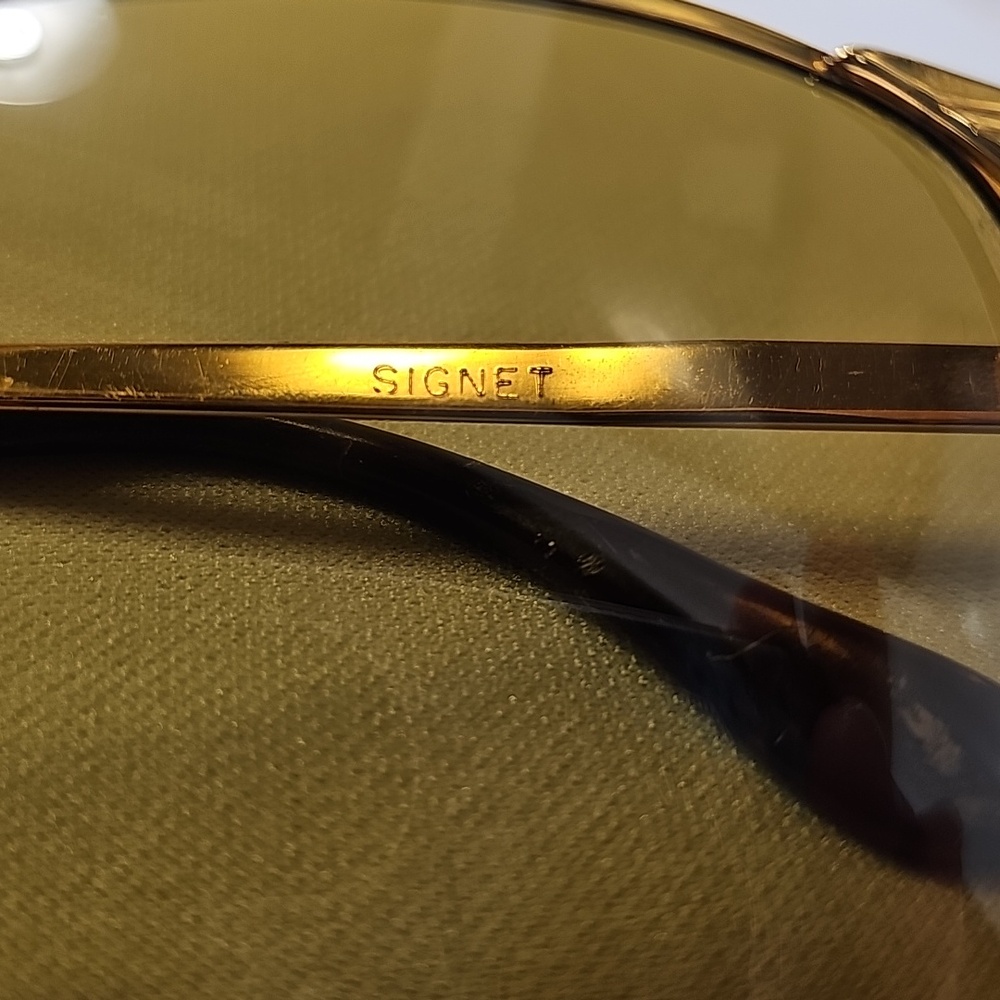 Ray-Ban Vintage Signet (Unisex Style) (W2051) Sunglasses - Picture 3 of 15